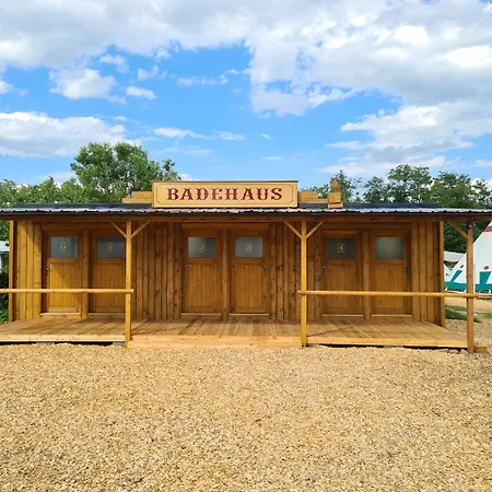 Tipi Shoshoni Apartment *